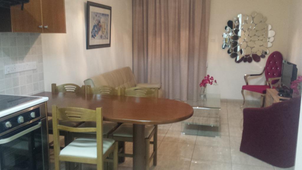 Marina Apartments 211 لارنكا المظهر الخارجي الصورة